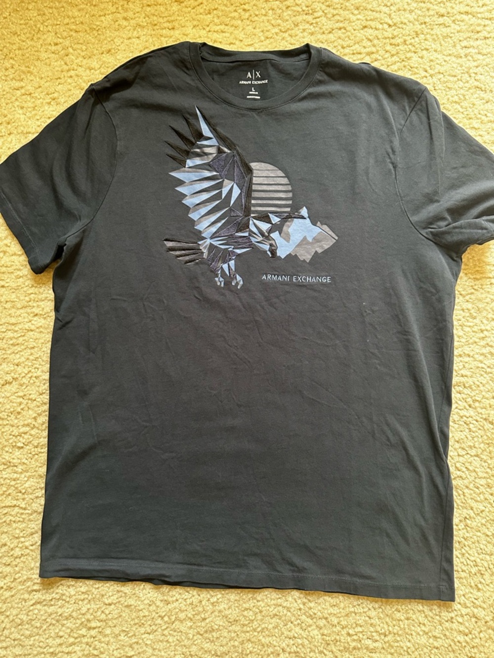 Very good condition! Men's Armani Exchange Men’s Black Graphic Eagle Tee